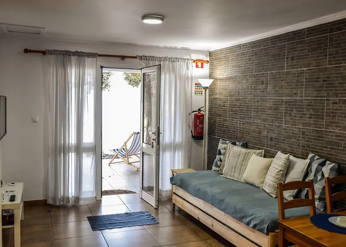 Casa Dos Terreiros Oceanfront Manadas