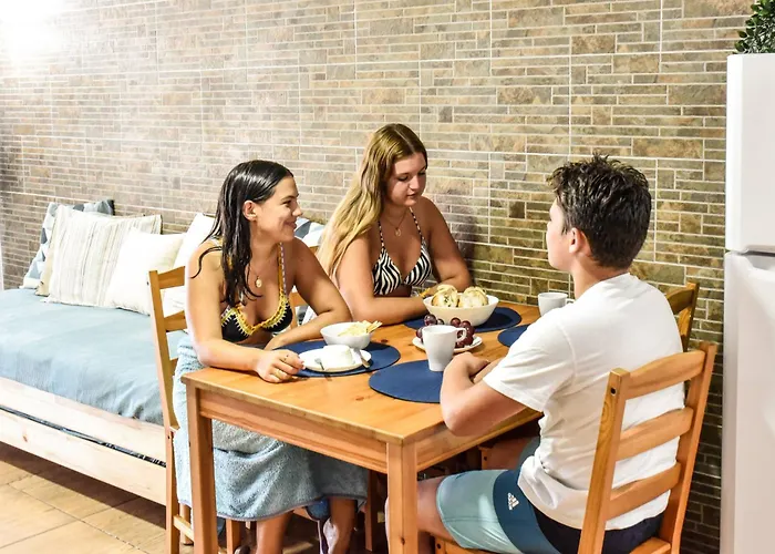 Casa Dos Terreiros Oceanfront Manadas