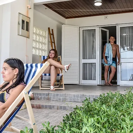 Casa Dos Terreiros Oceanfront Manadas